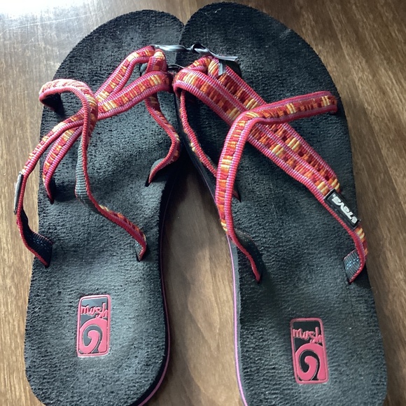 TEVA MUSH flip flops - Picture 1 of 5